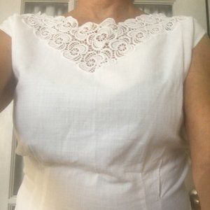 Cotton and lace blouse from the 50s